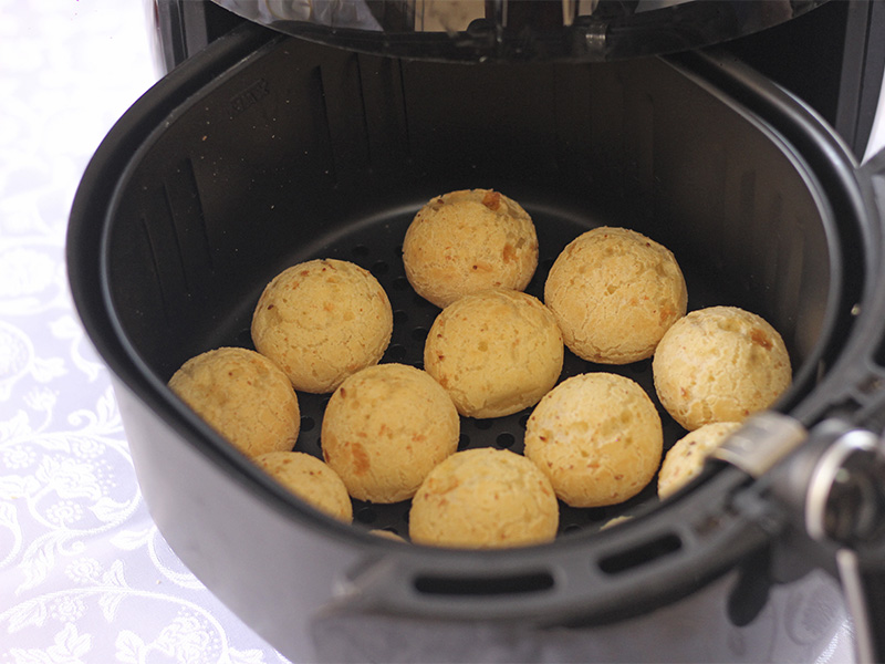 Pão de queijo na air fryer