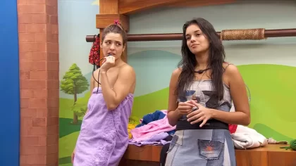 Alane revela que já dormiu pelada no BBB 24