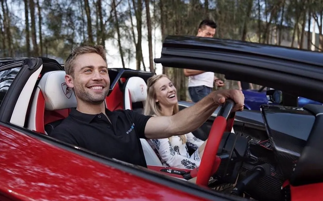 Paul Walker deu carro antigo ao irmão Cody e depois pegou de volta