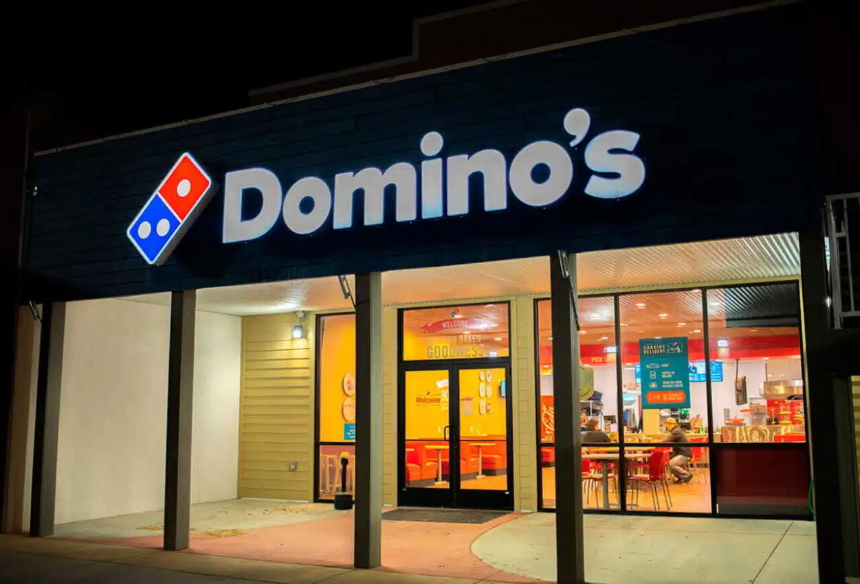 Dominos