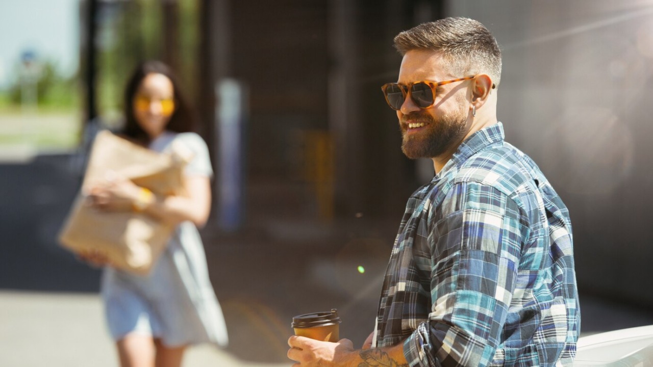 Como saber se um homem na rua é casado