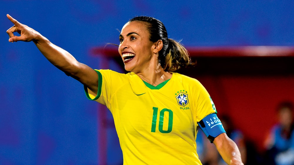 Marta anuncia aposentadoria da seleção brasileira