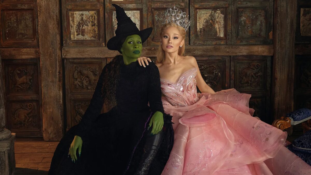 Ariana Grande e Cynthia Erivo em gravação de 'Wicked' 