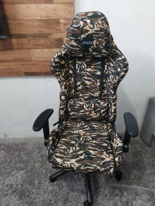 Cadeira gamer camuflada Dazz